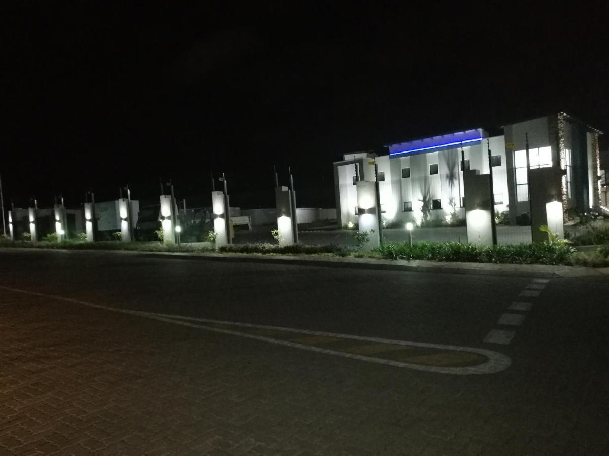King'S Palace Hotel Rustenburg Luaran gambar